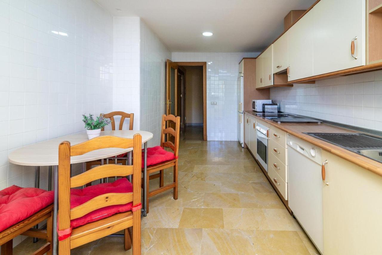 Spacious Apartment In Marbella Buitenkant foto