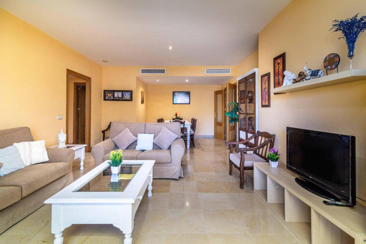 Spacious Apartment In Marbella Buitenkant foto